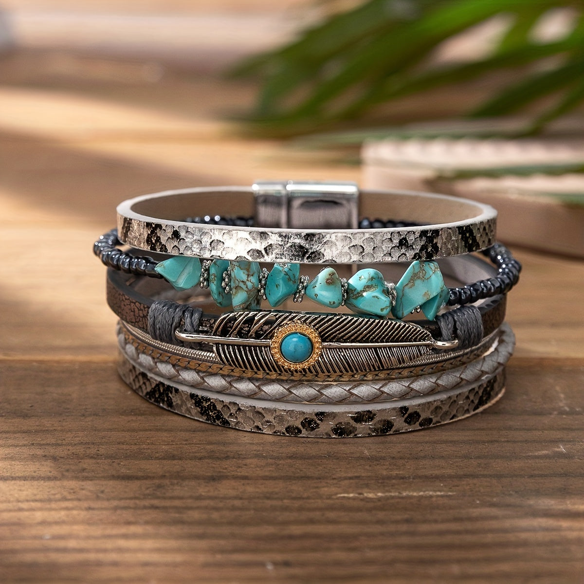Pulseira Multilayer de Couro PU com Fecho Magnético Estilo Boho, Padrão Cobra, Vintage